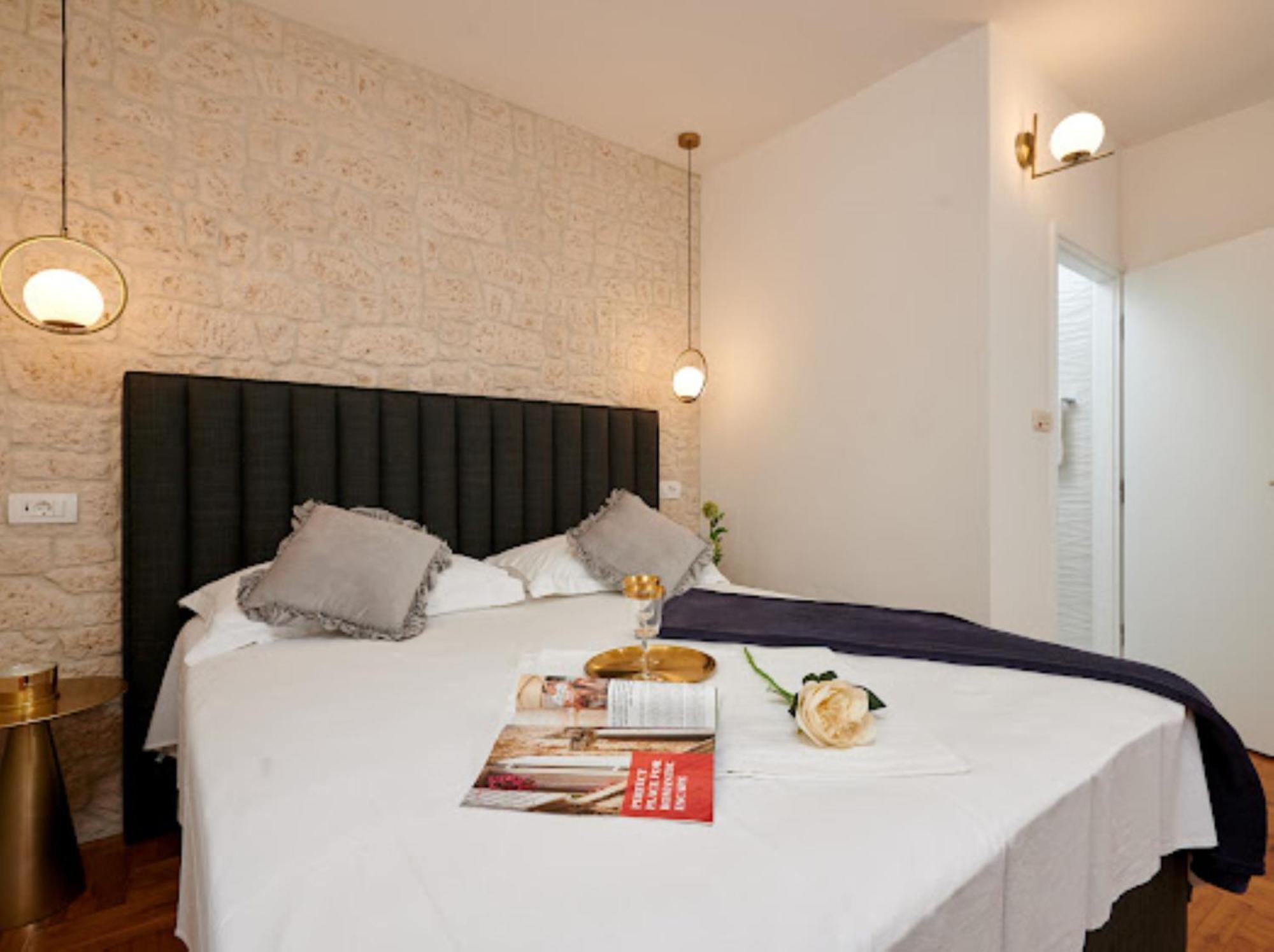 Guesthouse Ana Trogir Old Town ห้อง รูปภาพ
