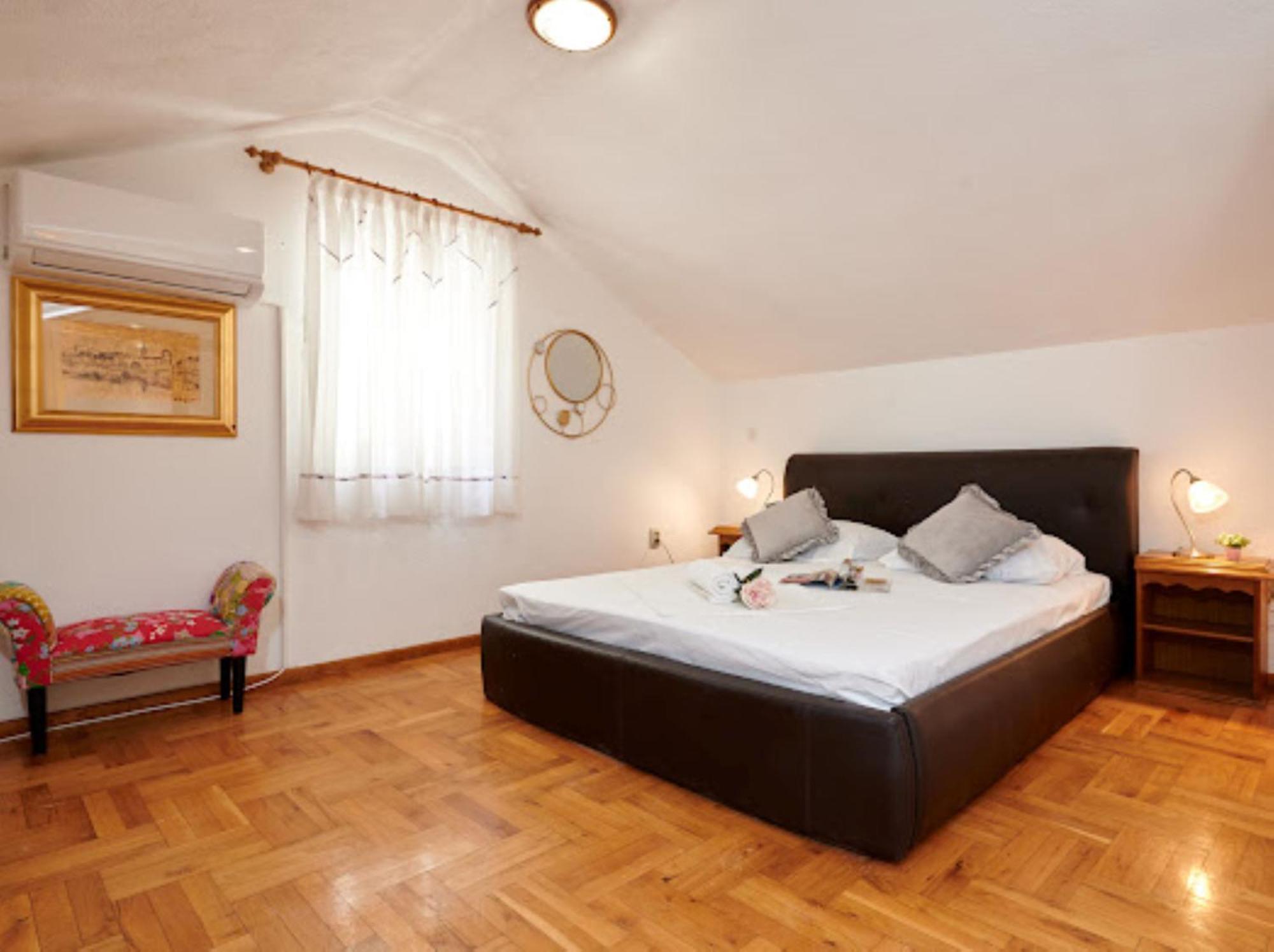 Guesthouse Ana Trogir Old Town ห้อง รูปภาพ