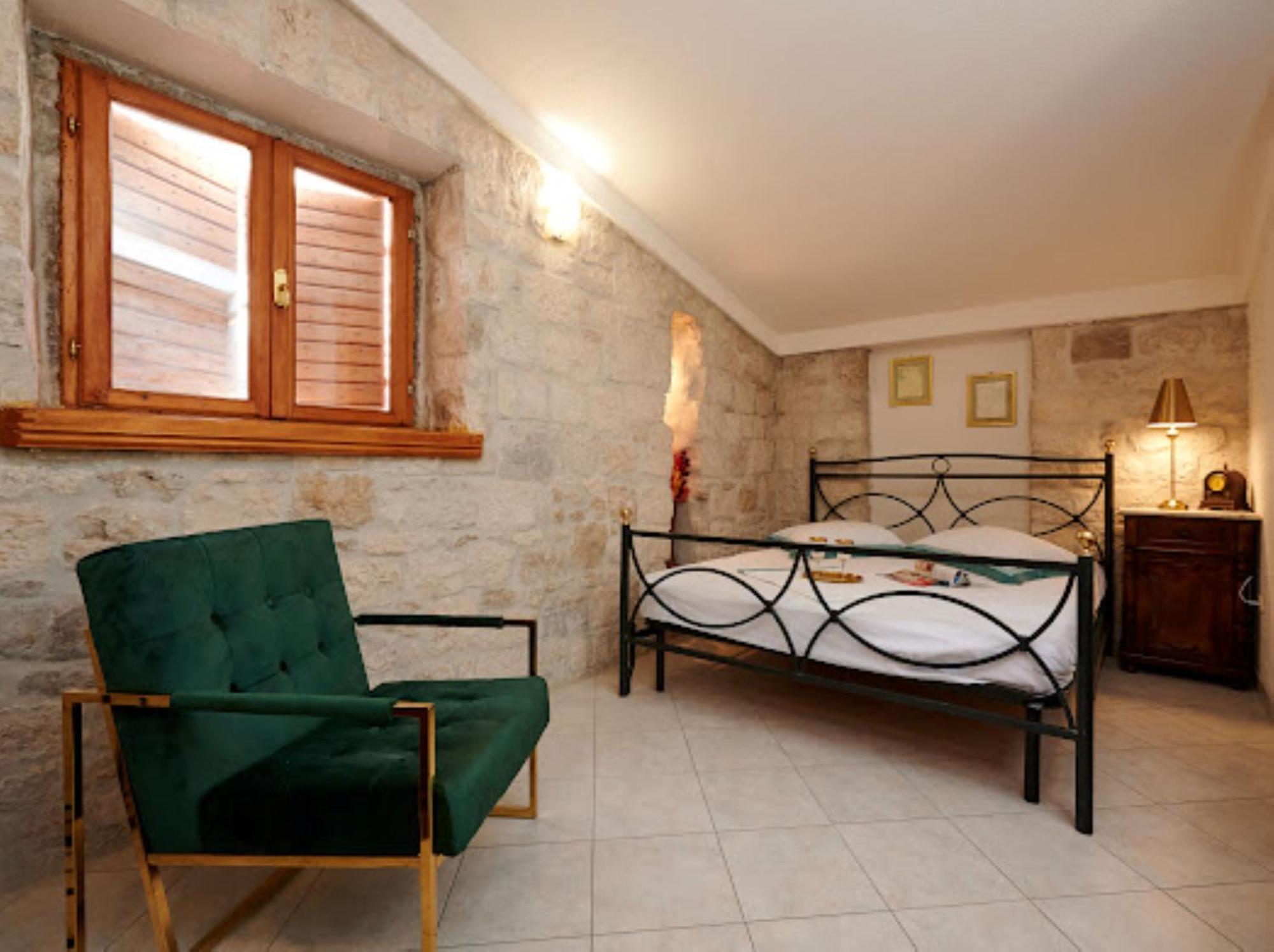 Guesthouse Ana Trogir Old Town ห้อง รูปภาพ